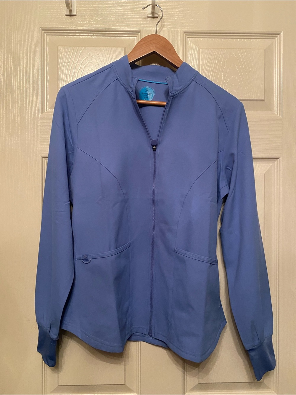 Women’s Lightweight ceil blue scrub jacket Zip-Front Jacket